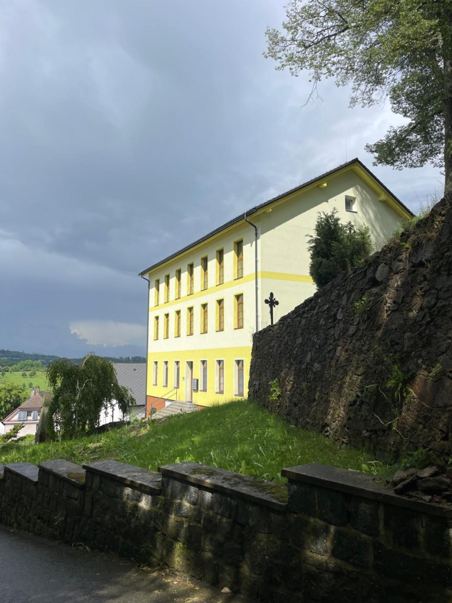 Apartman Na Upati Sumavy Stachy المظهر الخارجي الصورة